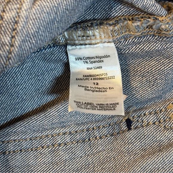 Free Assembly Light Blue Denim Jeans - Picture 4 of 12